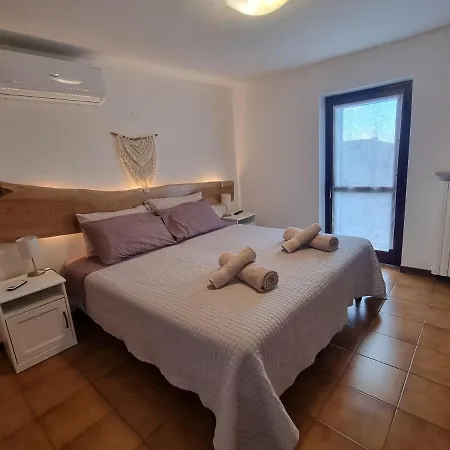 Tatil Evi Casa Dal Vecio Carli SantʼAmbrogio di Valpolicella