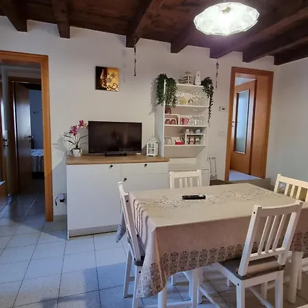 Casa Dal Vecio Carli Tatil Evi
