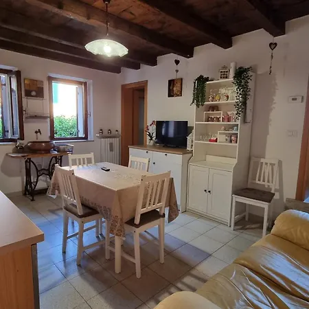 Casa Dal Vecio Carli Tatil Evi